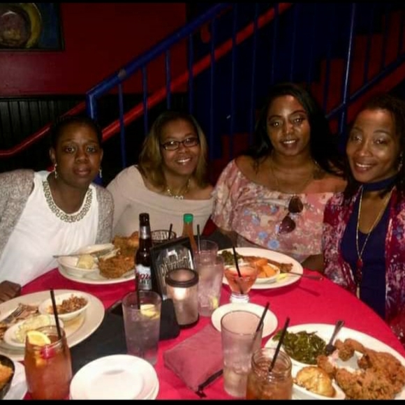 Posh Ambassador - Picture 12 of 15